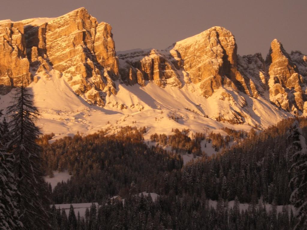 Rifugio Passo Staulanza Hotel Zoldo Alto Exterior photo